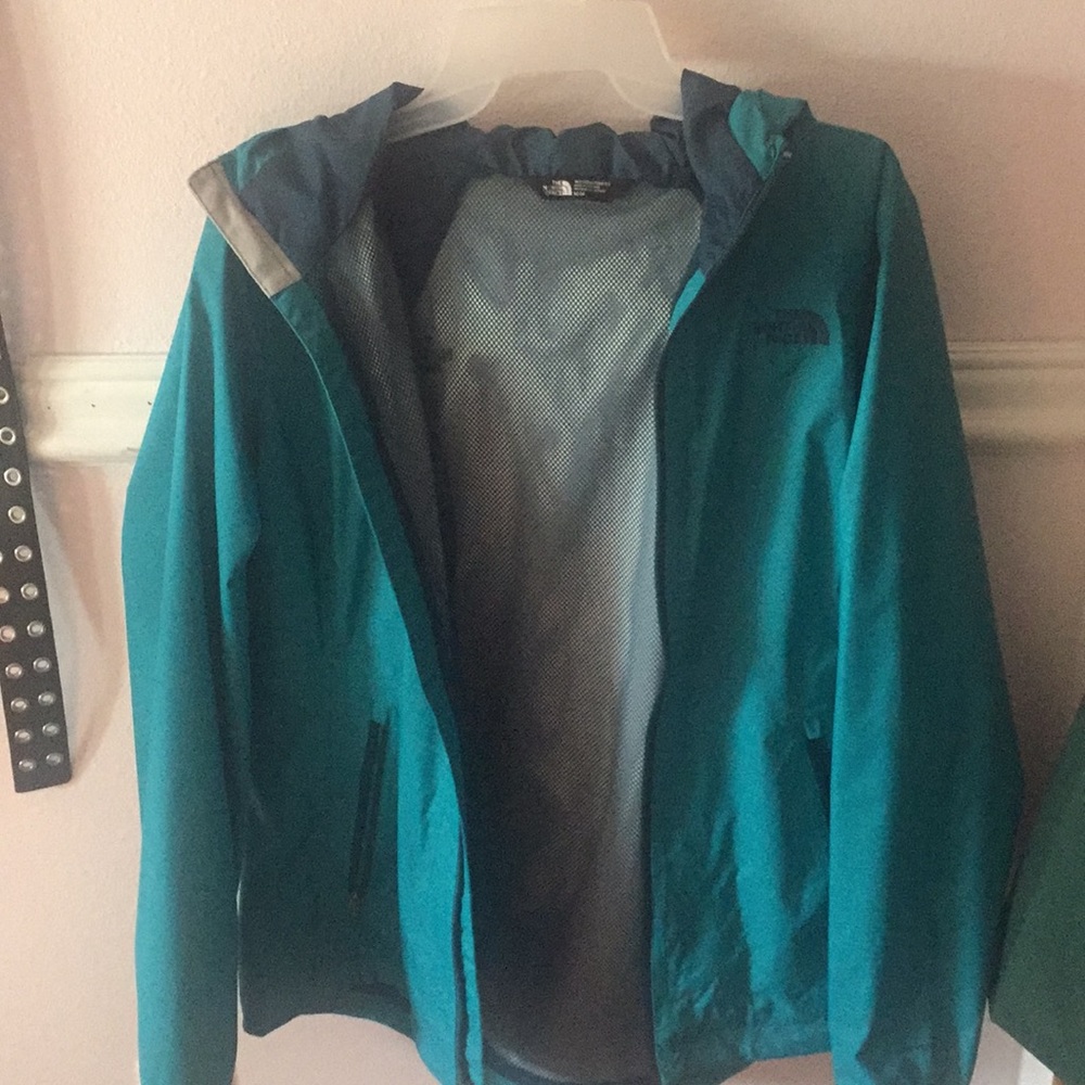 North Face Turquoise MEDIUM Jacket